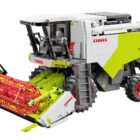 CaDA CLAAS Dominator 370 RC combine harvester model