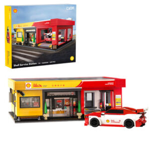 CaDA Shell Service Station C66025W brick model with 1:24 car